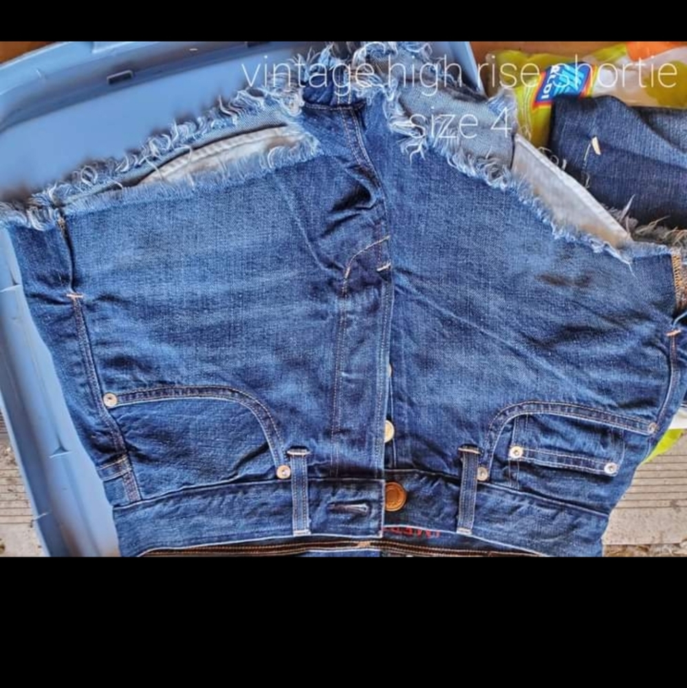 american eagle shorts